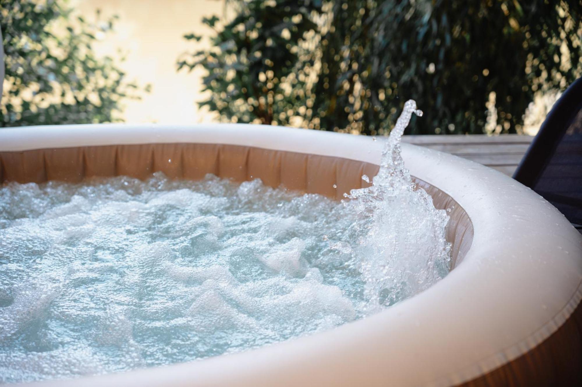 Rehenice Secret Lake Prag Magic Place Relaxation& Wellness מראה חיצוני תמונה